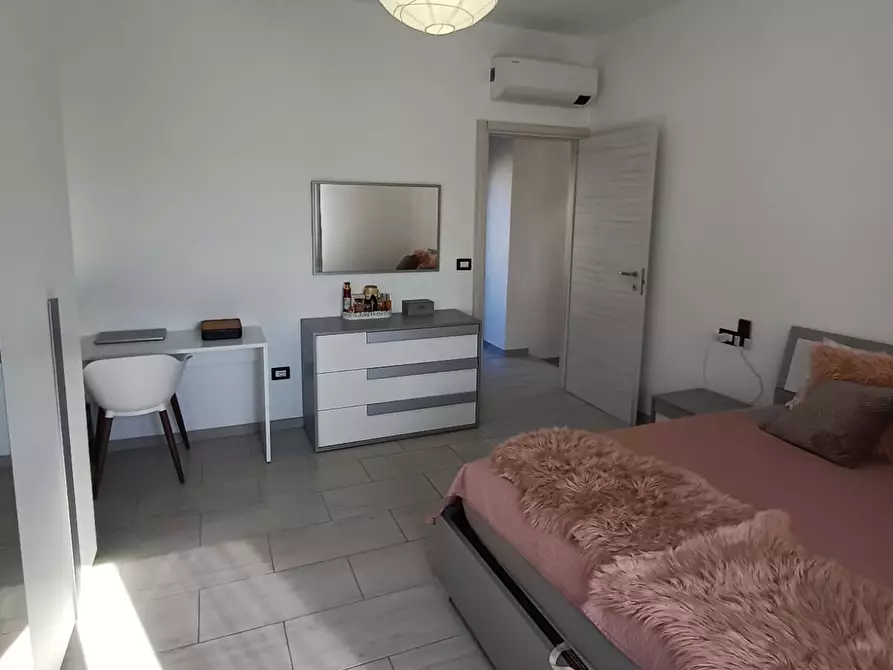 Immagine 17 di Trilocale in vendita  a Medesano