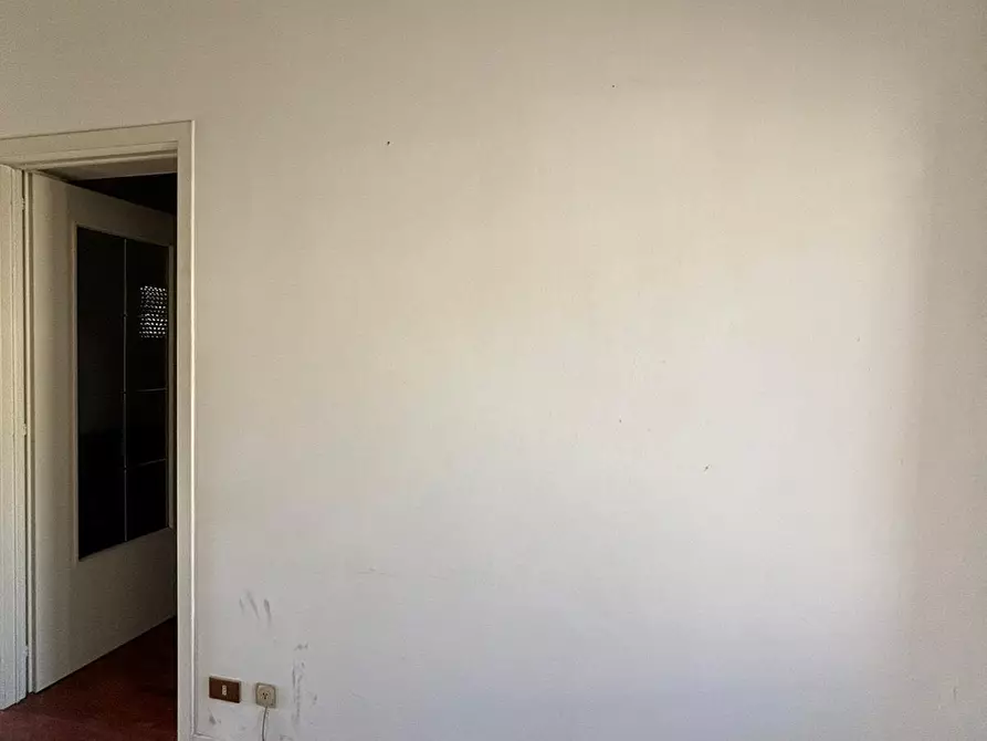 Immagine 23 di Trilocale in vendita  a Varano De' Melegari