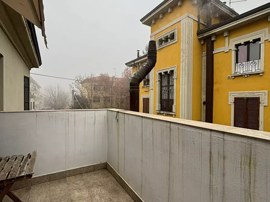 Immagine 10 di Monolocale in affitto  a Fornovo Di Taro