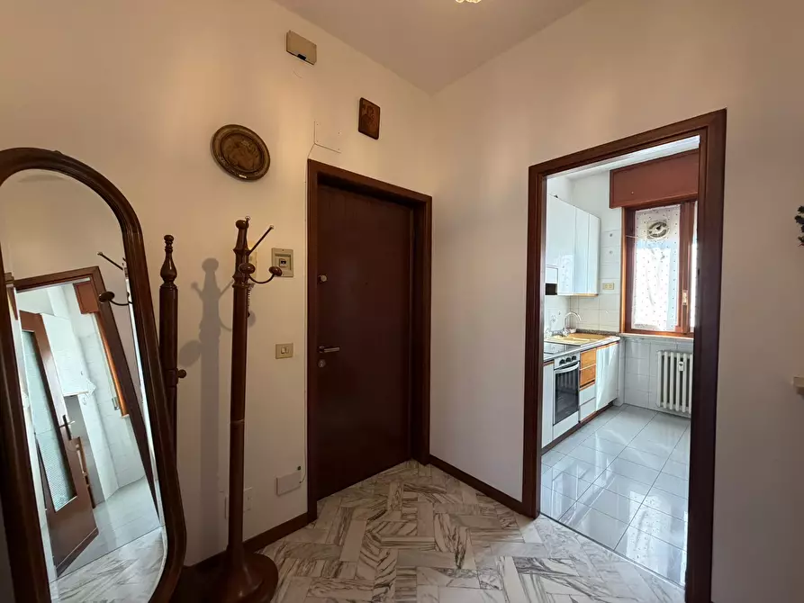 Immagine 11 di Trilocale in affitto  a Parma