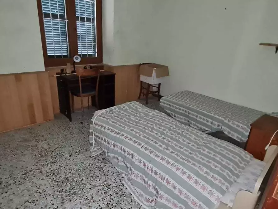 Immagine 18 di Casa indipendente in vendita  a Borgo Val Di Taro