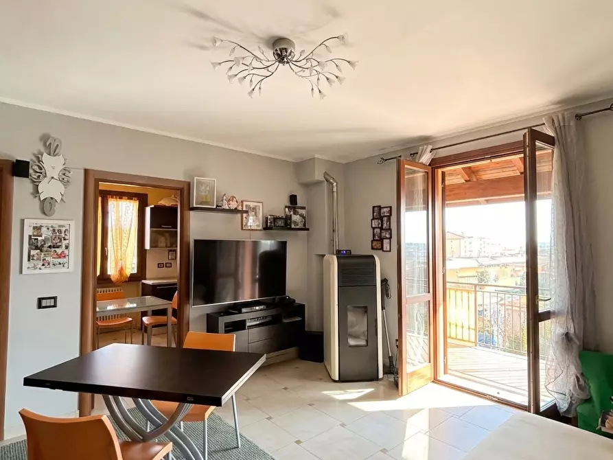 Immagine 5 di Quadrilocale in vendita  a Varano De' Melegari