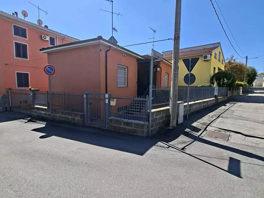 Immagine 7 di Casa indipendente in vendita  a Medesano
