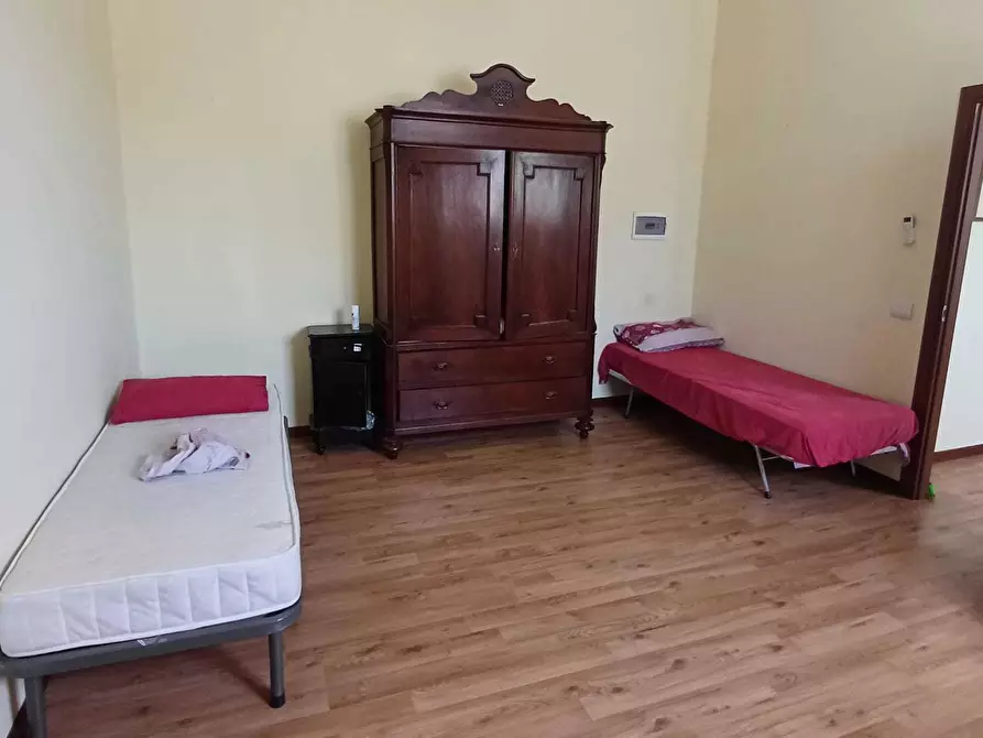 Immagine 17 di Bilocale in affitto  a Parma