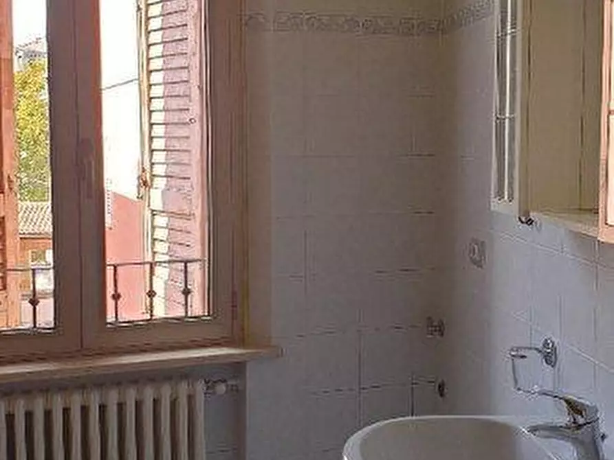 Immagine 12 di Trilocale in affitto  a Fornovo Di Taro