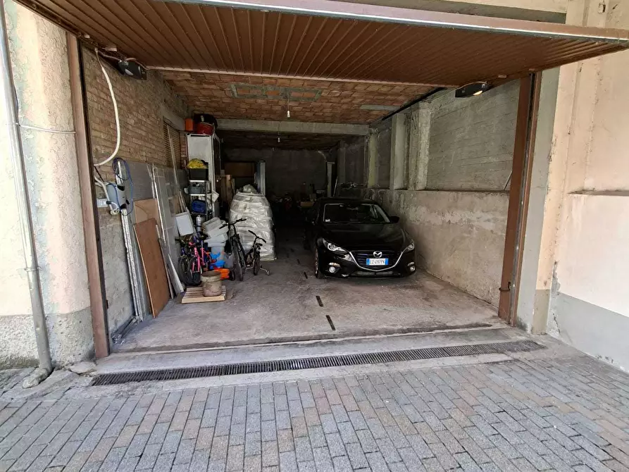 Immagine 52 di Trilocale in vendita  a Medesano