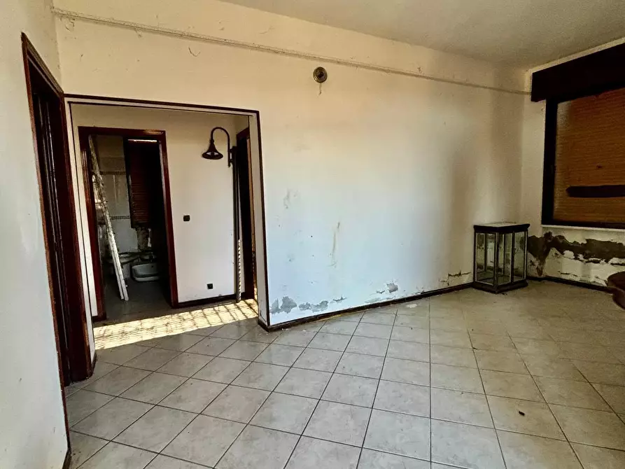 Immagine 9 di Villa in vendita  a Pellegrino Parmense