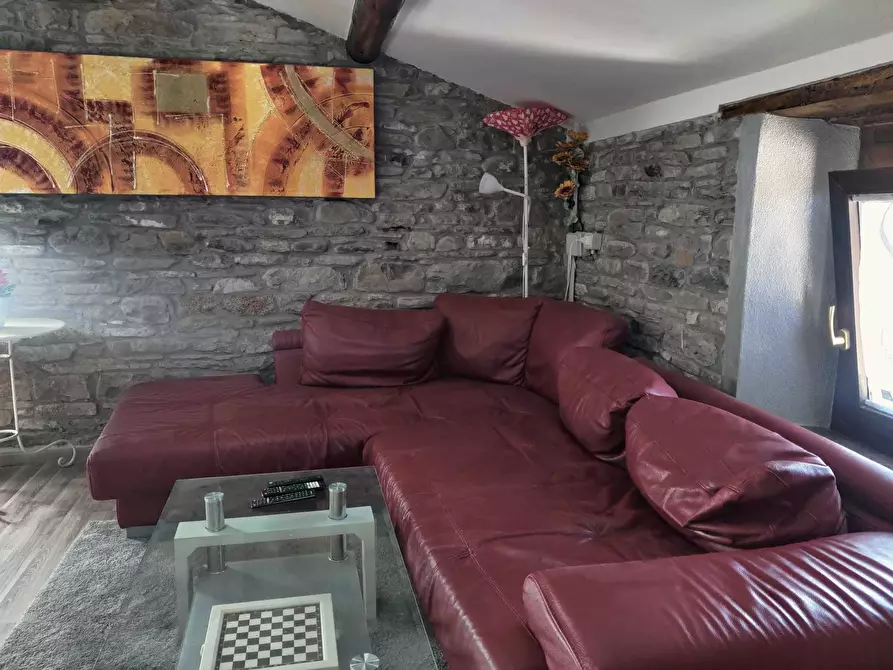 Immagine 30 di Casa indipendente in vendita  a Varano De' Melegari