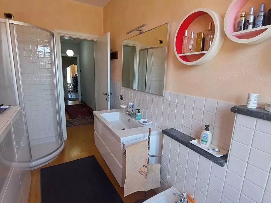 Immagine 37 di Villa in vendita  a Fornovo Di Taro