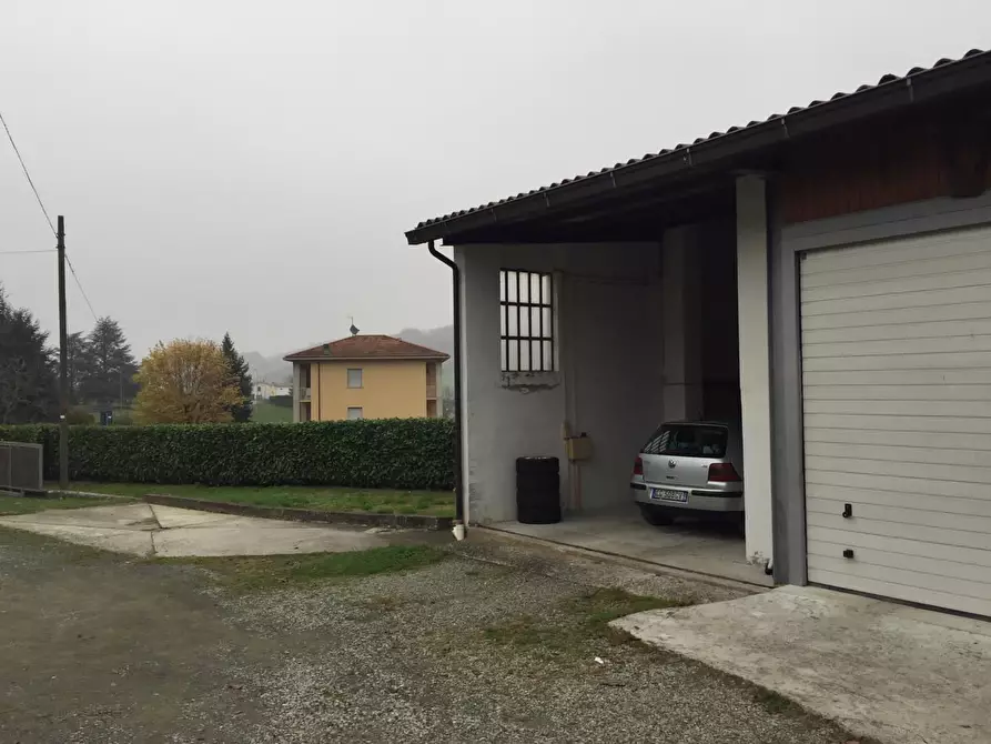 Immagine 28 di Trilocale in vendita  a Fornovo Di Taro