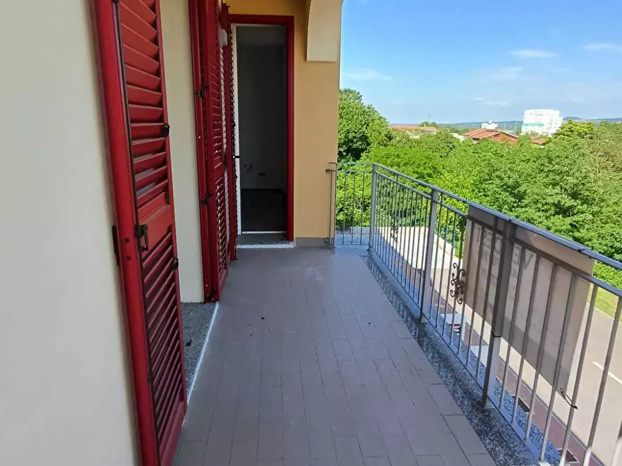 Immagine 26 di Trilocale in vendita  a Medesano