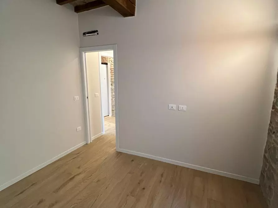 Immagine 11 di Bilocale in affitto  a Fornovo Di Taro