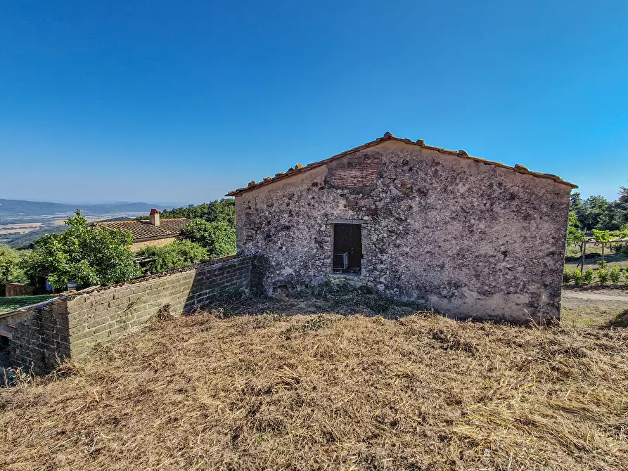 Immagine 1 di Rustico / casale in vendita  in località case cinigliano a Roccastrada