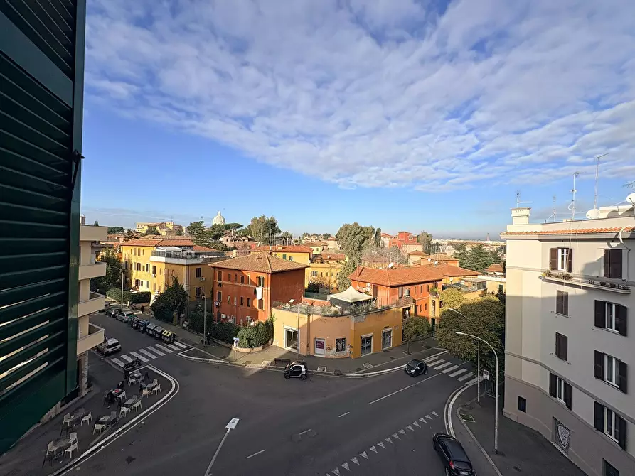 Immagine 16 di Trilocale in affitto  in Viale Guglielmo Massaia 45 a Roma
