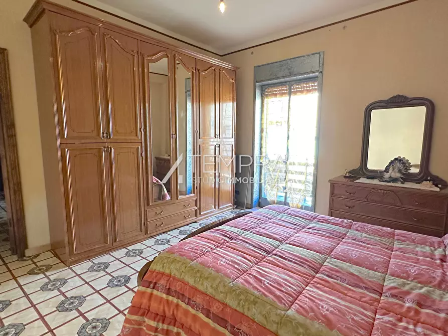 Immagine 16 di Appartamento in vendita  in via archeologica 12 a Adrano