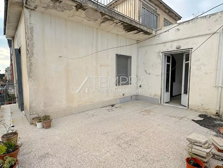 Immagine 18 di Casa indipendente in vendita  a Biancavilla