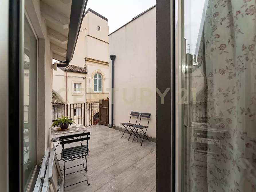 Immagine 111 di Casa bifamiliare in vendita  in Via della Palma a Catania