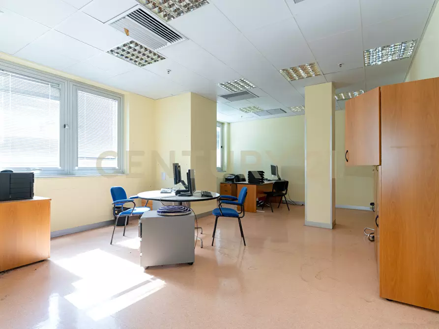 Immagine 38 di Attività artigianale in vendita  in Strada III Mimosa 14 a Catania