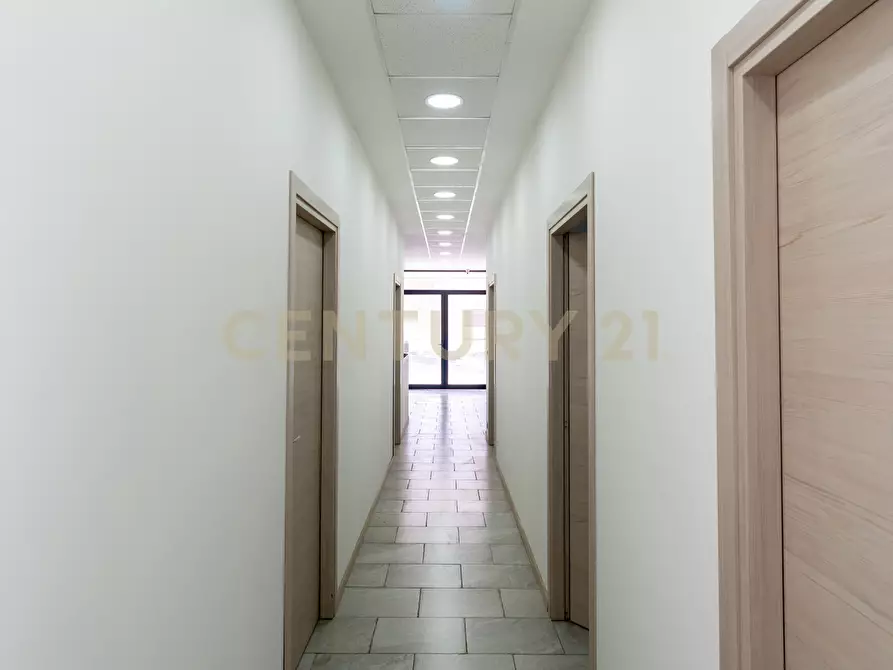 Immagine 8 di Laboratorio in vendita  in Via delle Terme 31 a Misterbianco
