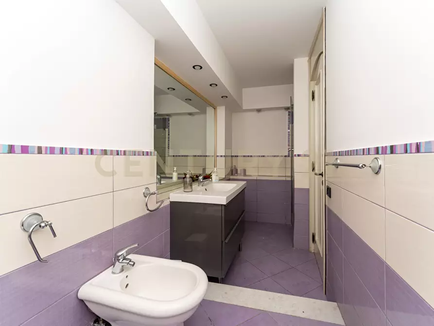 Immagine 67 di Villa in vendita  in Via Ingegnere 130 a Catania