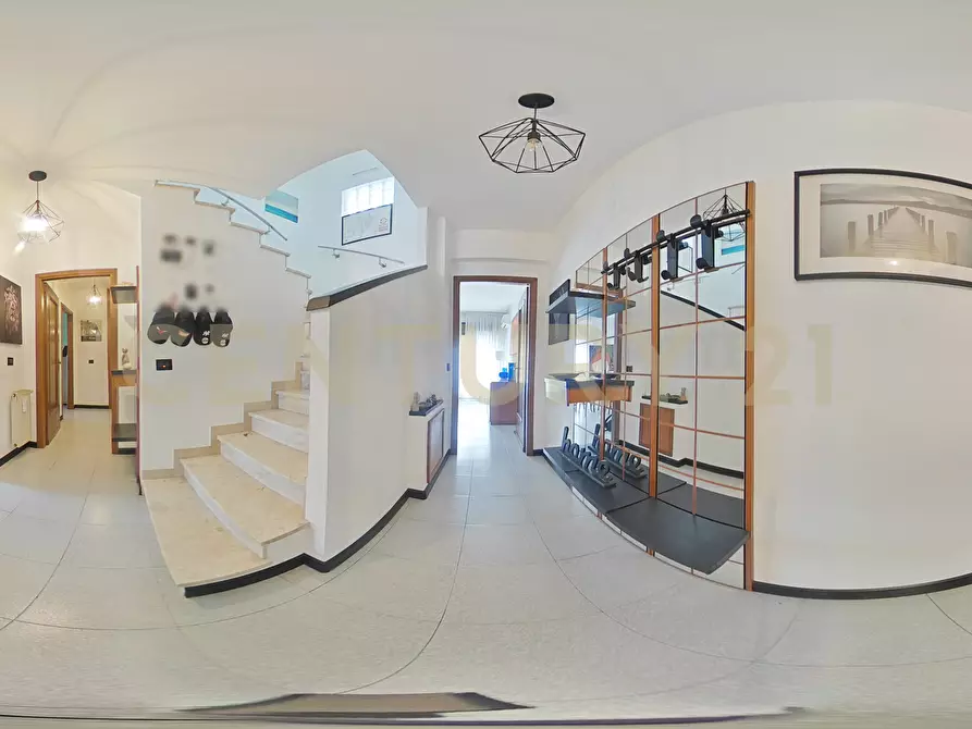 Immagine 9 di Quadrilocale in vendita  in Viale Giuseppe Lainò 7 a Catania