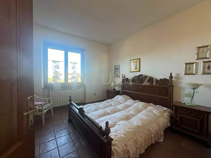 Immagine 26 di Villa in vendita  in Via Dante Alighieri a Semproniano