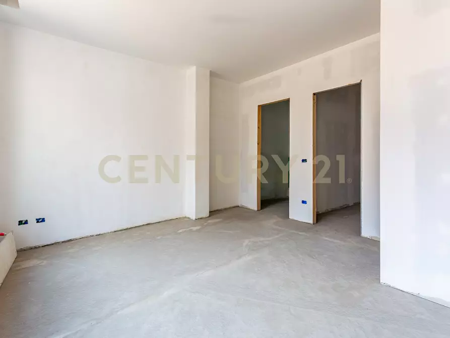 Immagine 32 di Quadrilocale in vendita  in Via dell'Olmata 30 a Roma