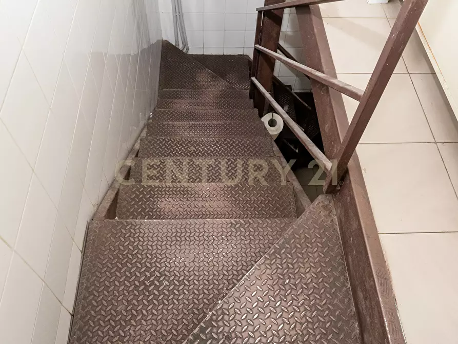 Immagine 49 di Pizzeria / Pub in vendita  in Via Plebiscito 179 a Catania