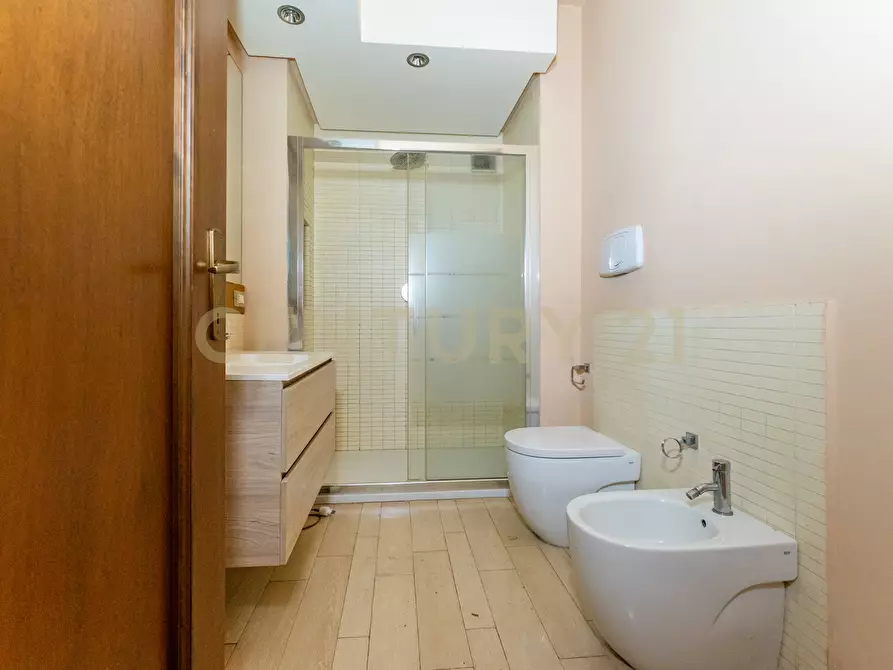 Immagine 29 di Appartamento in vendita  in Viale Giuseppe Lainò 5 a Catania