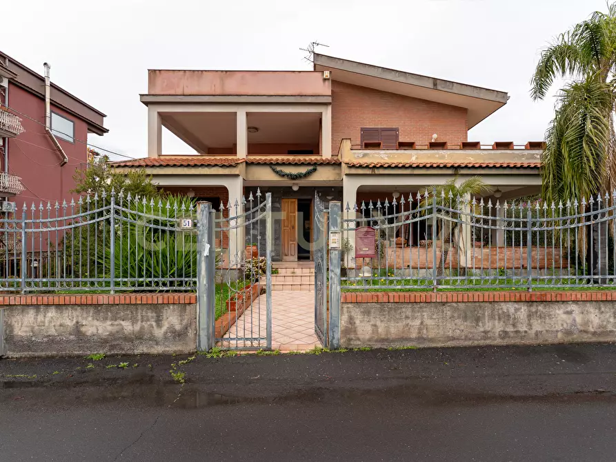 Immagine 1 di Villa in vendita  in Via Carmelina Naselli 51 a Catania