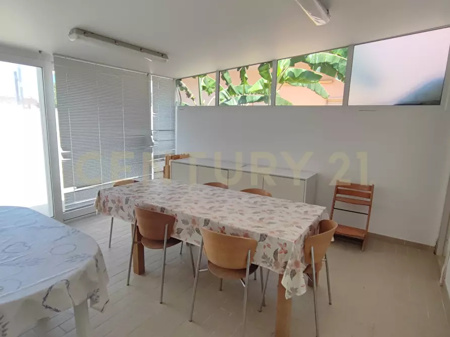 Immagine 32 di Villa in vendita  in VIA DEI CANALOTTI 91 a Ragusa