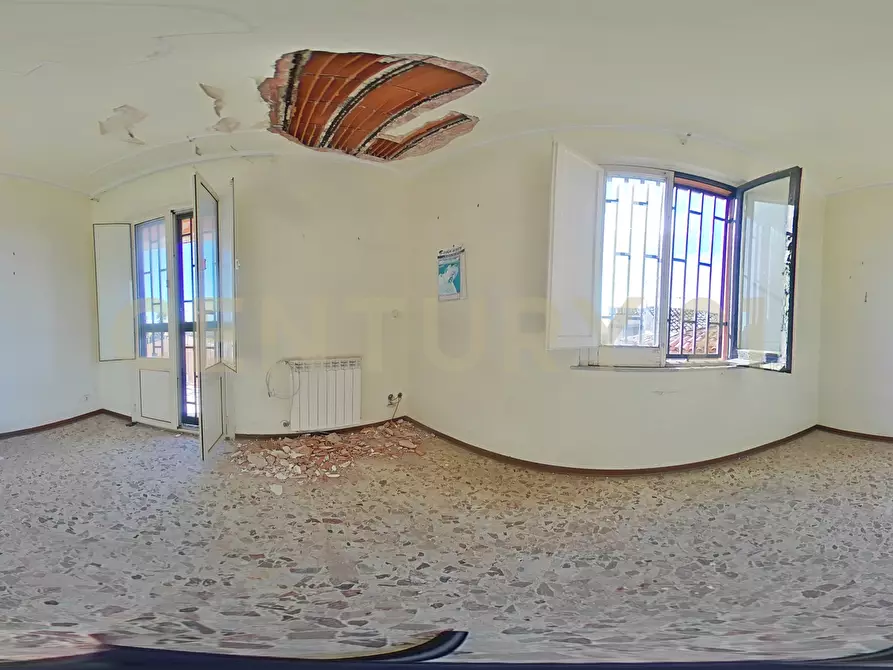 Immagine 104 di Casa indipendente in vendita  in Via Nazionale 155 a Aci Castello