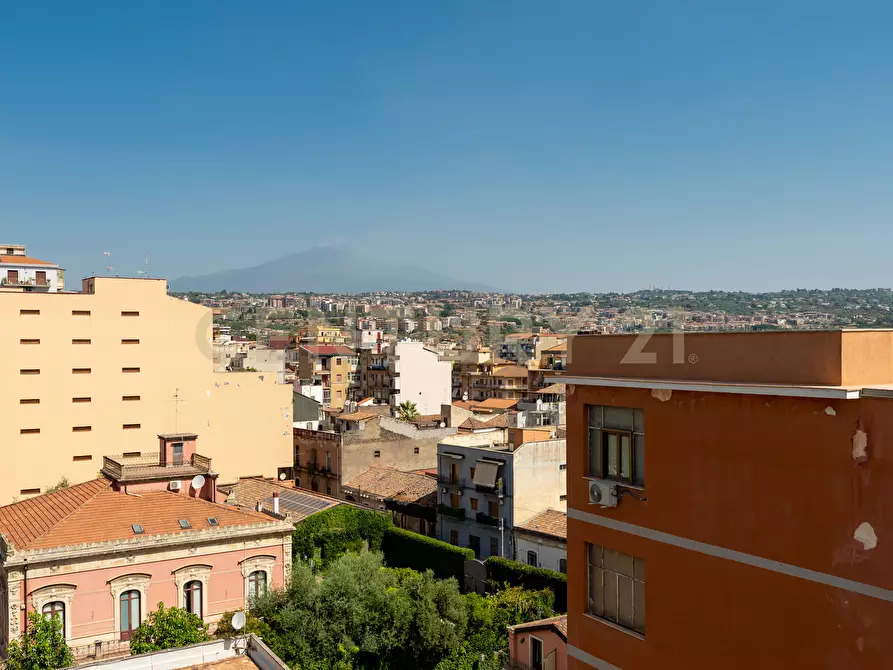 Immagine 25 di Trilocale in vendita  in Via Duca Degli Abruzzi 42 a Catania