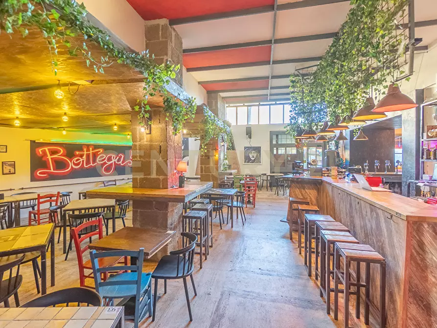 Immagine 25 di Bar / Ristorante in vendita  in Via Romana 193 a Guidonia Montecelio