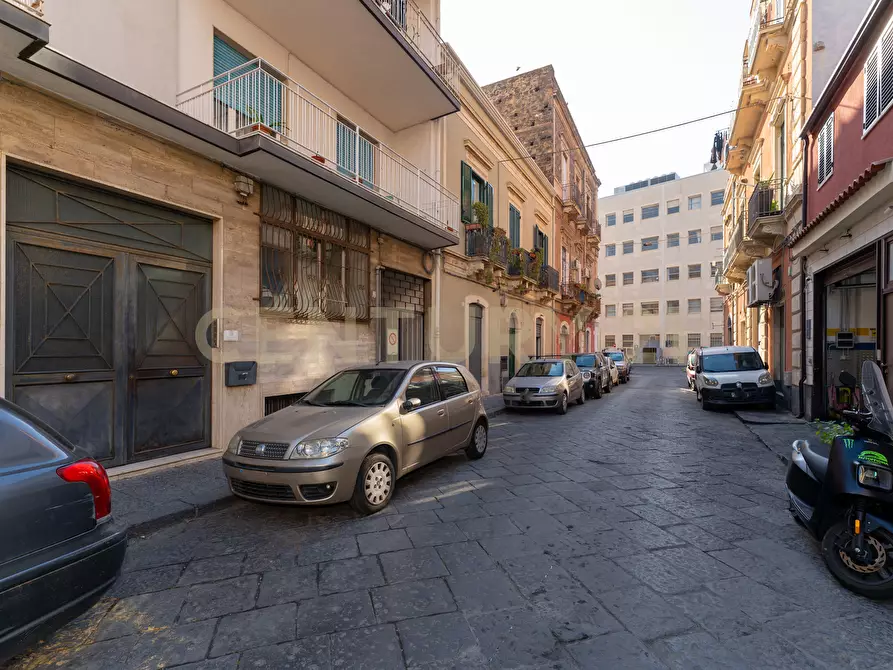 Immagine 4 di Attico in vendita  in Via Gargano 31 a Catania