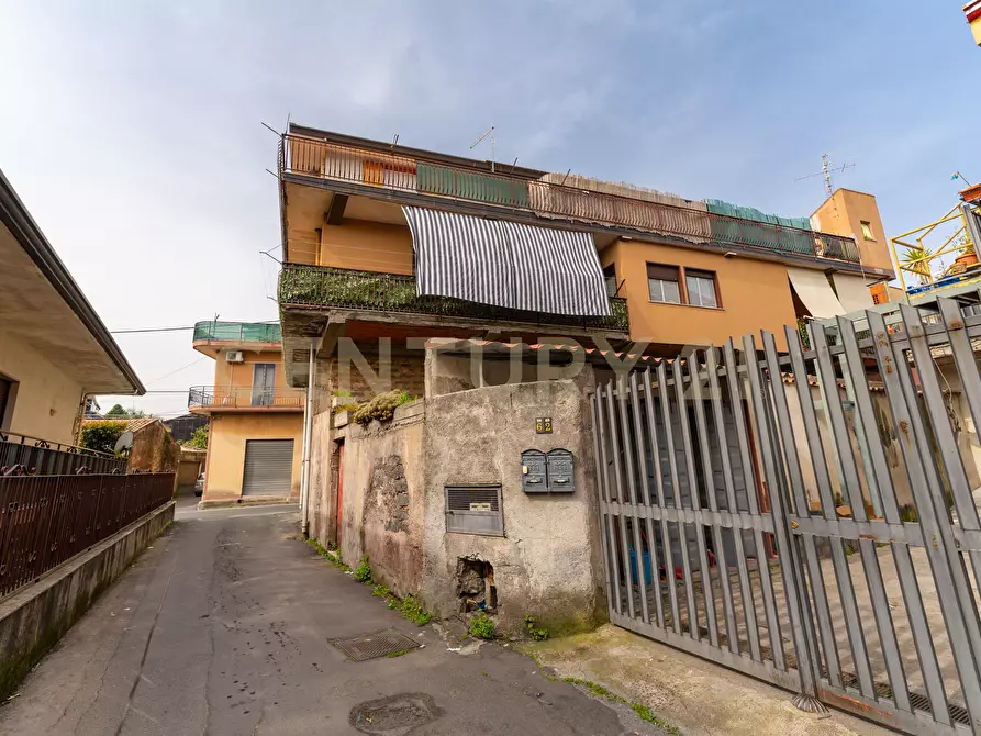 Immagine 4 di Attico in vendita  in Via Maugeri 76 a Valverde