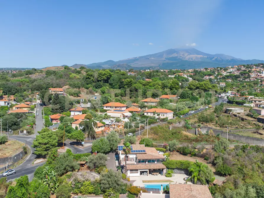 Immagine 24 di Villa in vendita  in Via Fisichelli a San Giovanni La Punta