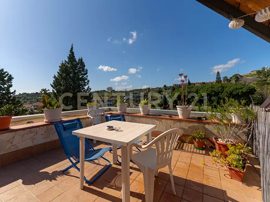 Immagine 35 di Appartamento in vendita  in Via Stazione 12a a Aci Castello