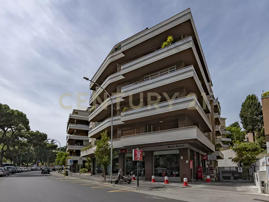 Immagine 51 di Quadrilocale in vendita  in Via Gregorio VII 382 a Roma