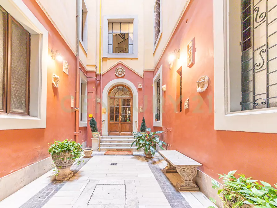 Immagine 7 di Pentalocale in affitto  in Via Tronto 18 a Roma