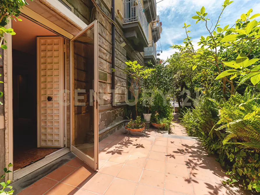 Immagine 9 di Appartamento in vendita  in Corso Italia 205-207 a Catania