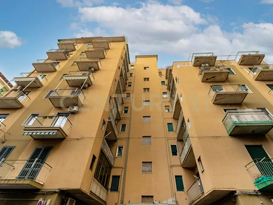 Immagine 40 di Trilocale in vendita  in Via Giuseppe Mazzaglia 7 a Catania