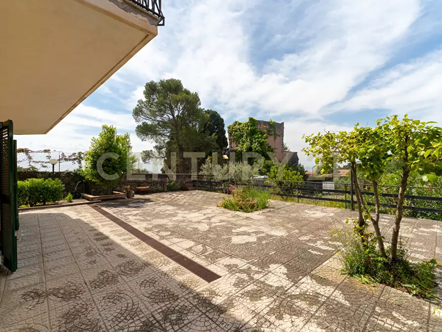 Immagine 17 di Villa in vendita  in Via San Giuseppe 63 a Pedara