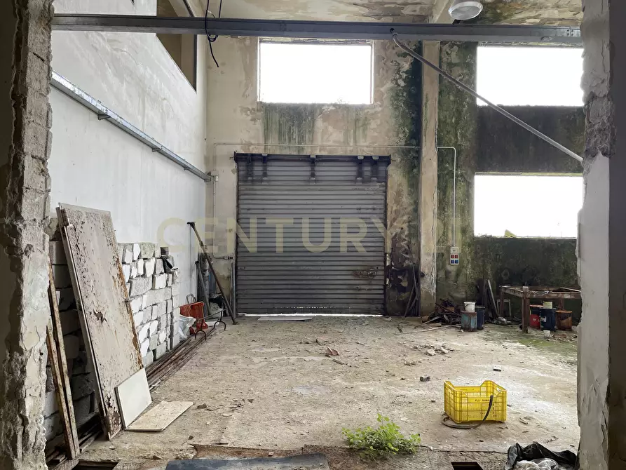 Immagine 86 di Attività artigianale in vendita  in Via Santisi a Motta D'affermo