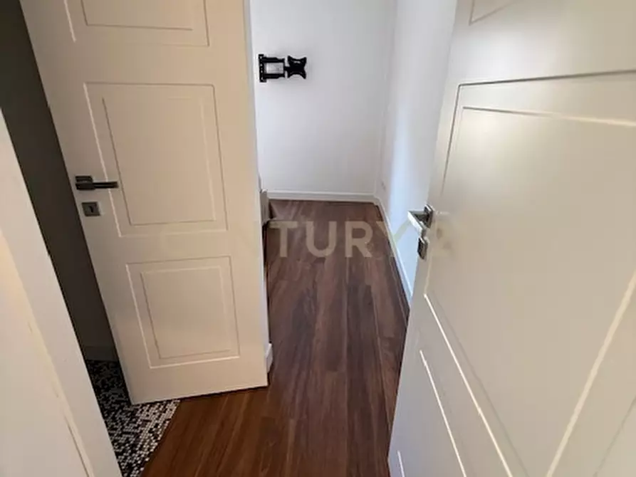 Immagine 56 di Trilocale in affitto  in Via Montecristo 10 a Roma