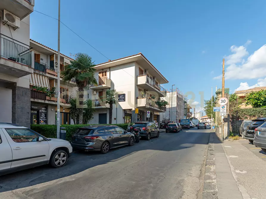 Immagine 4 di Appartamento in vendita  in Via Firenze 99 a Aci Castello