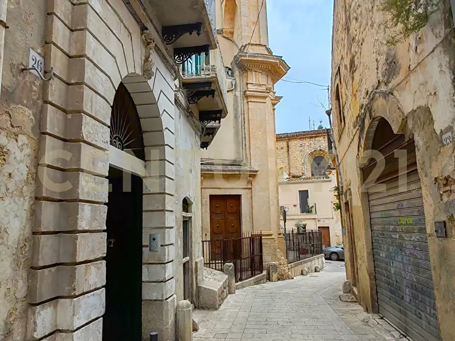 Immagine 44 di Casa indipendente in vendita  in Strada Pellico 26 a Modica