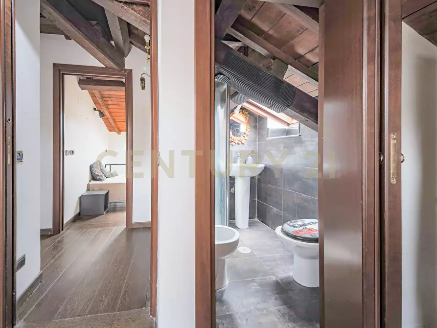 Immagine 13 di Quadrilocale in vendita  in Via Armando Sala 29 a Bracciano