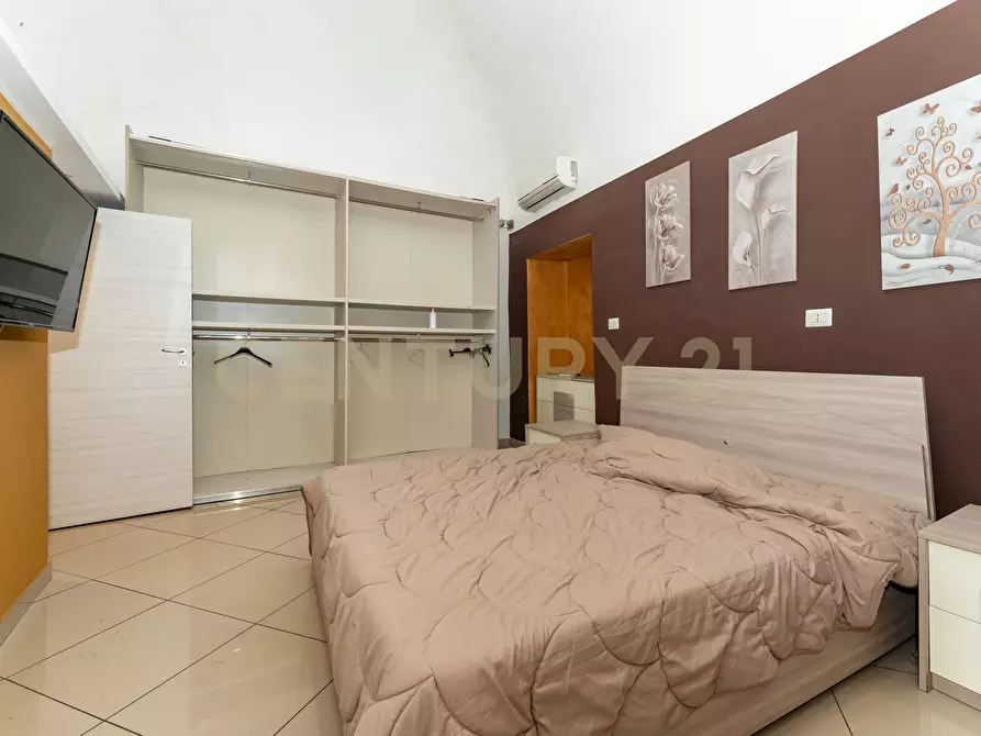 Immagine 16 di Porzione di casa in vendita  in Via Santissima Trinità 25 a Catania