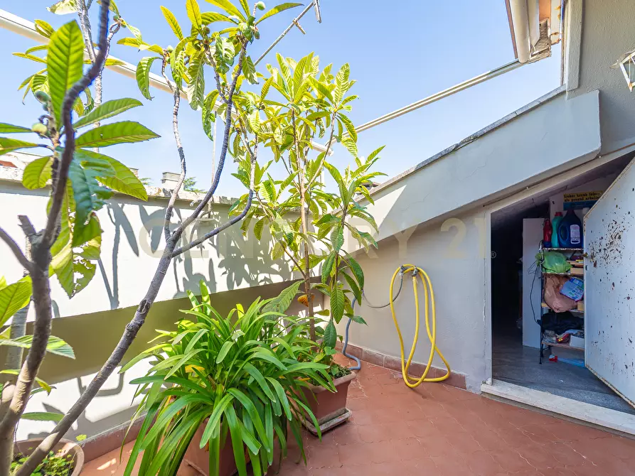 Immagine 60 di Attico in vendita  in Viale Cortina d'Ampezzo 199 a Roma